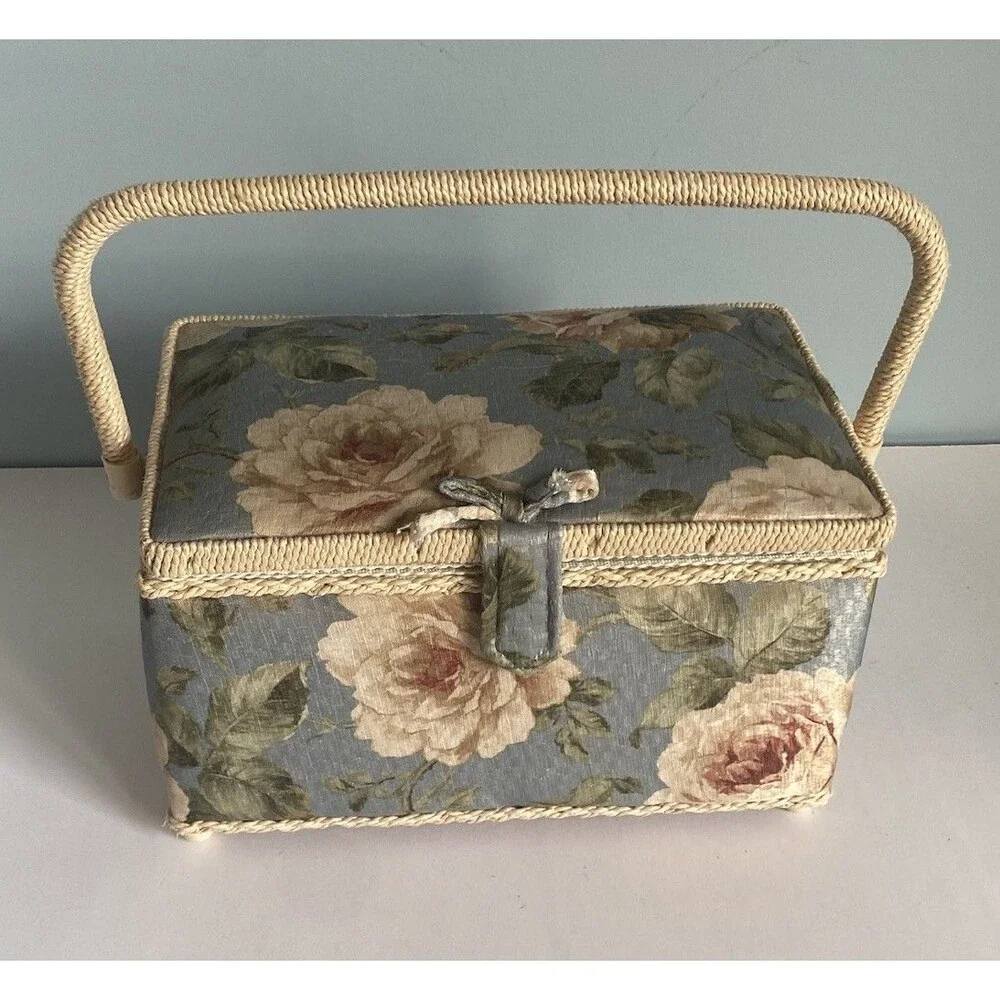 Vintage Sewing Basket W/plastic Tray Floral Pattern  On Top Footed Bottom